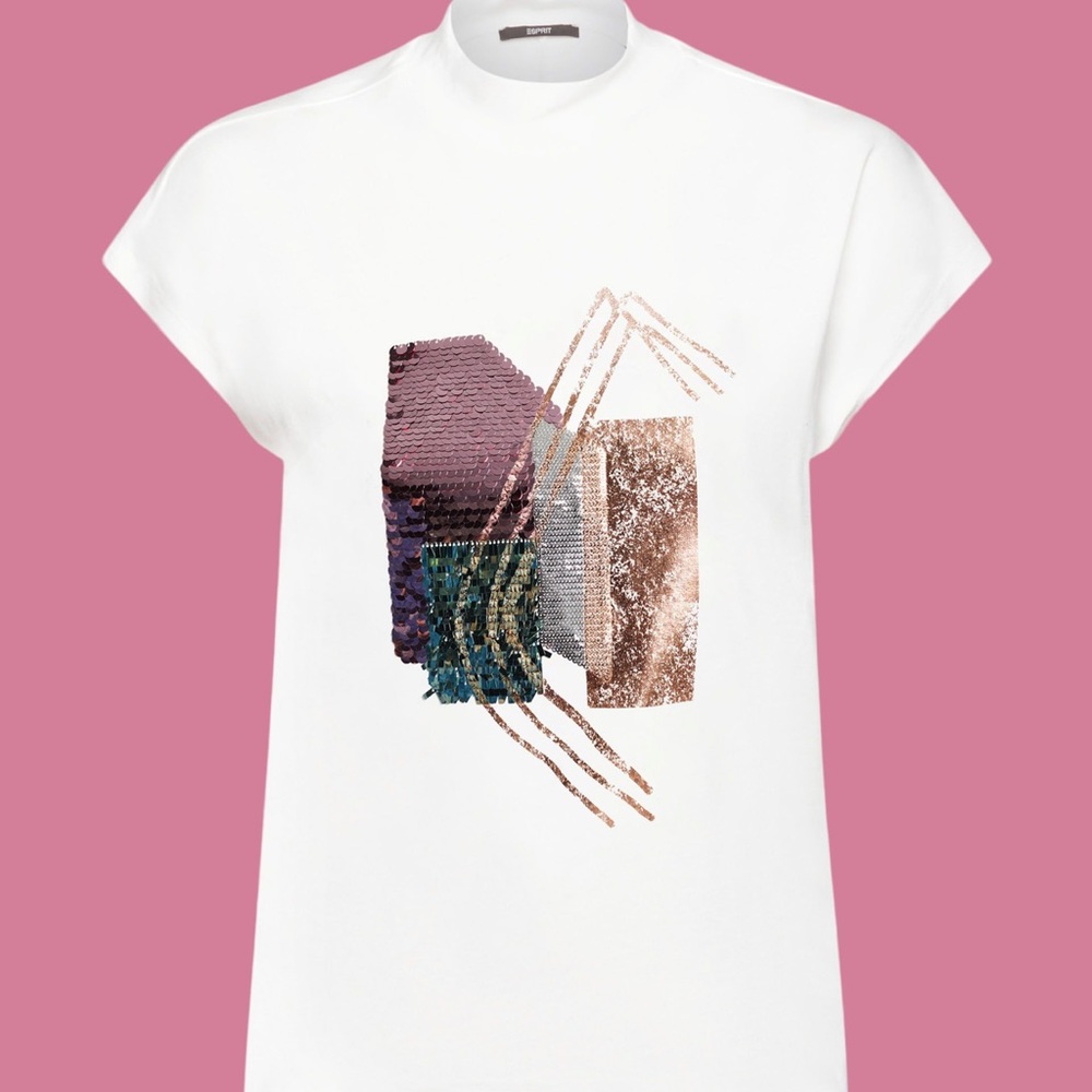 BNWT Esprit new tee! Beautiful graphic!!
